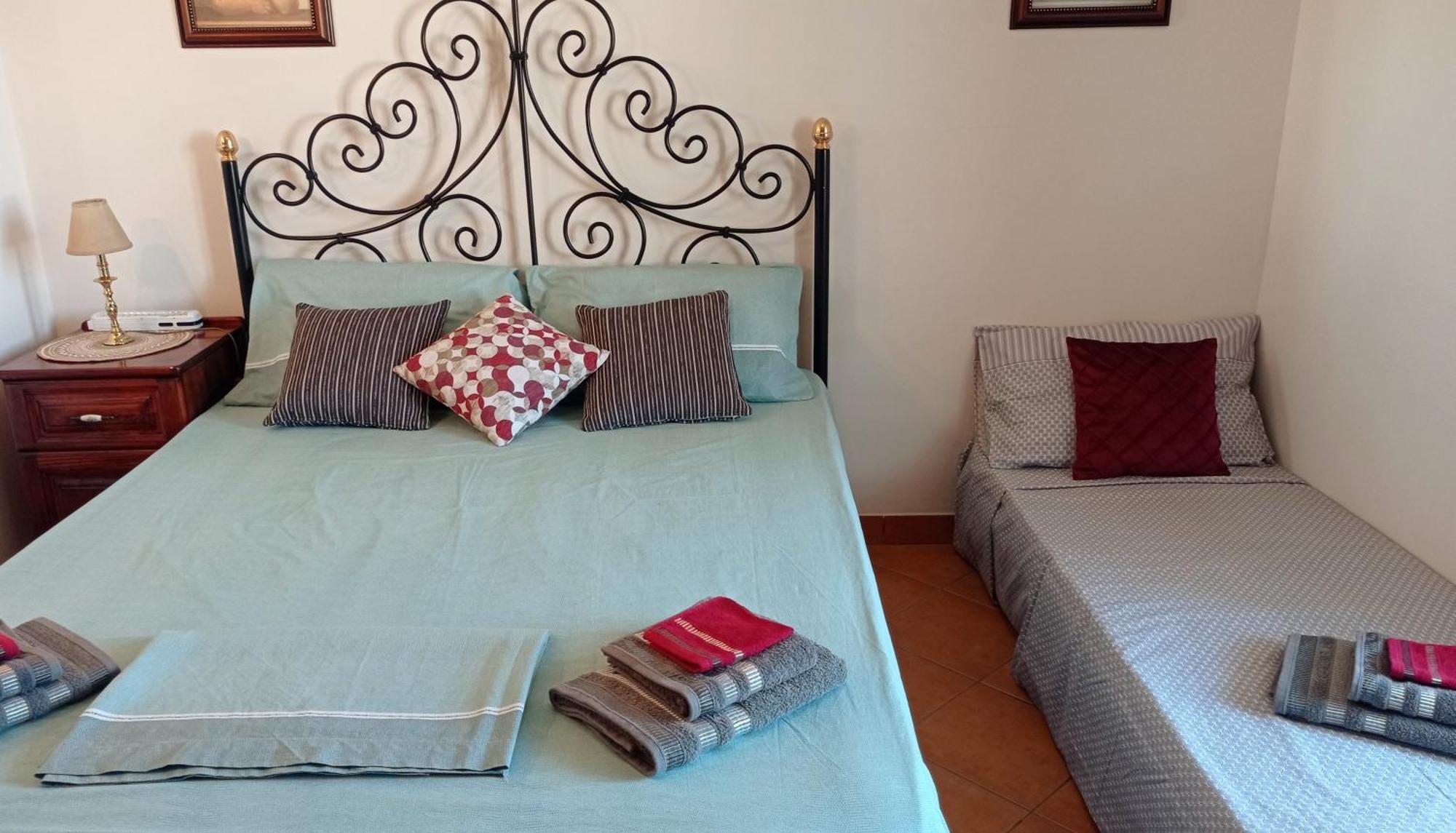 Joseph 2 Stylish Flat With Open Views, Just 4Km From The Airport Or Beach Siggiewi Εξωτερικό φωτογραφία